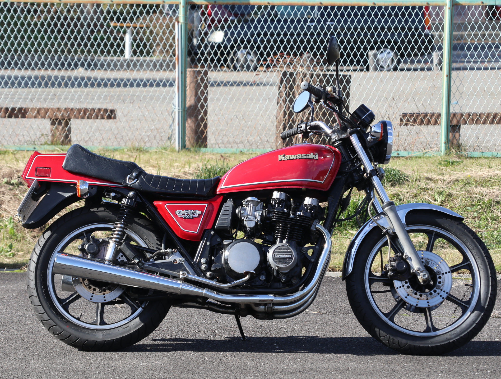 【旧車・バイク】カワサキ Z750FX-Ⅱ 国内物！ | VRP｜岐阜の機械設計会社です。旧車・バイク販売も展開中