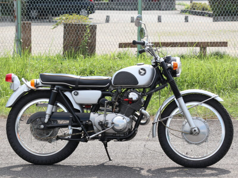 CL72 タイプⅡ 後期 | VRP｜岐阜の機械設計会社です。旧車・バイク販売 