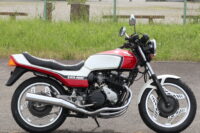 CBX400F