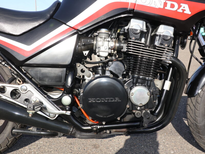 CBX750F フロントウインカー 左 在庫有 即納 ホンダ 純正 新品 バイク 部品 廃盤 在庫有り 即納可 RC17 車検 Genuine VF500F:21917680